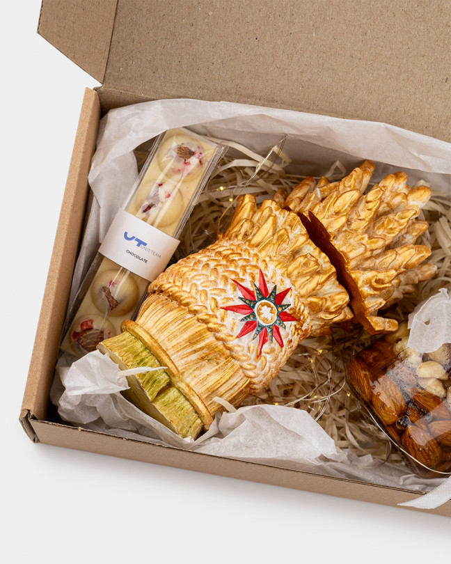 Новорічний бокс "Shchedryk"